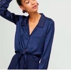 Aritzia Wilfred Navy Blue Satin Blouse - Size XXS